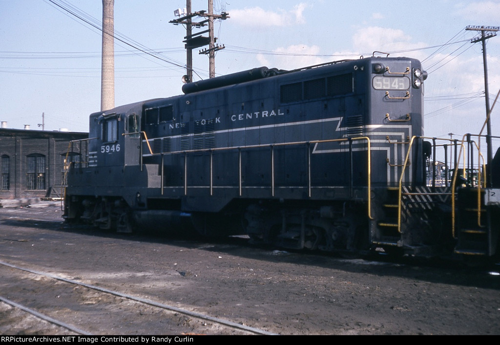 NYC 5946 at Detroit